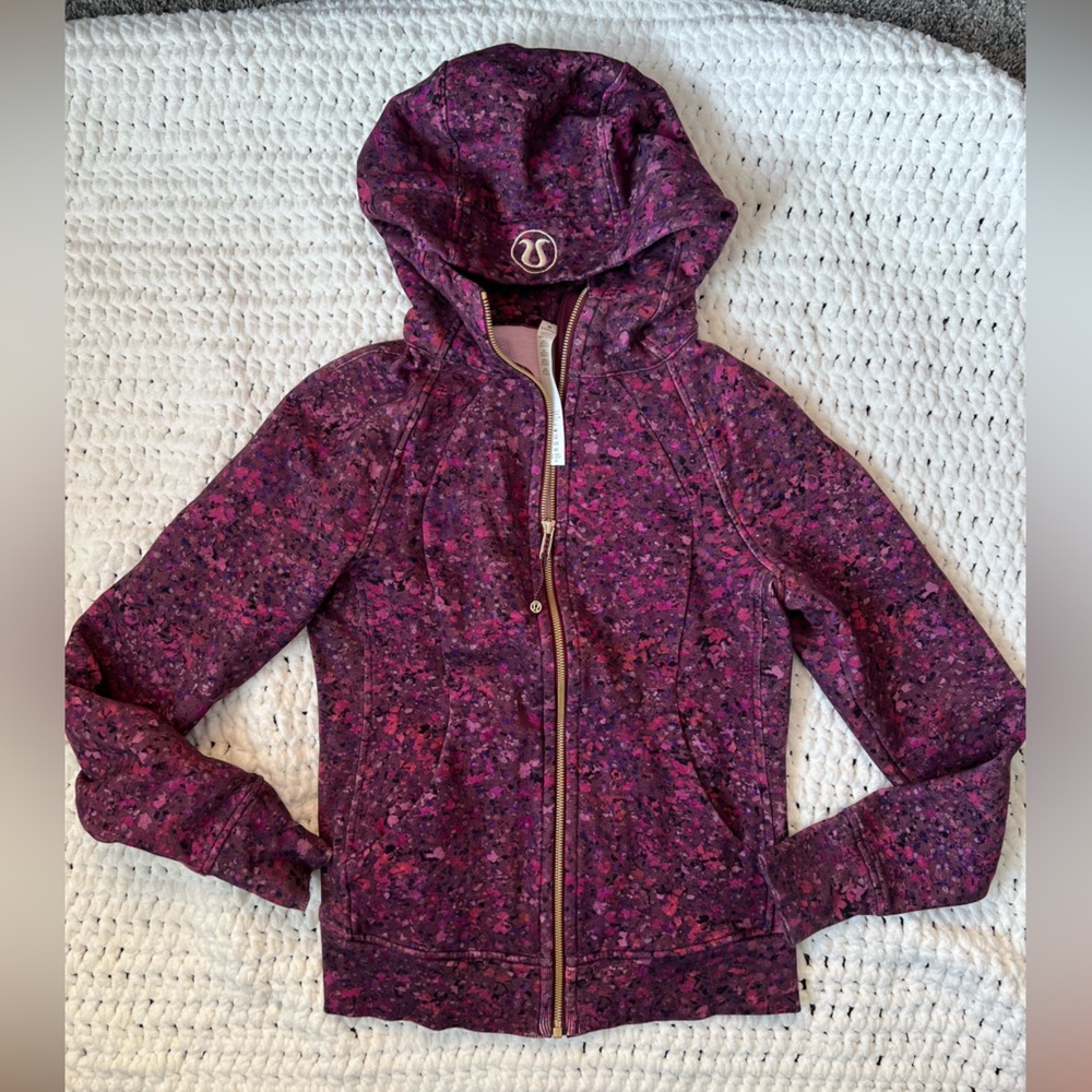 Lulu lemon size 8 zip up heavy weight sweatshirt